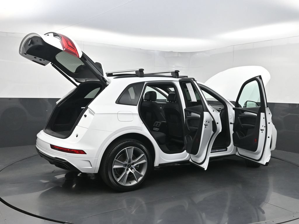 Used 2025 Audi Q5 2.0T Premium AWD/4WD image 39