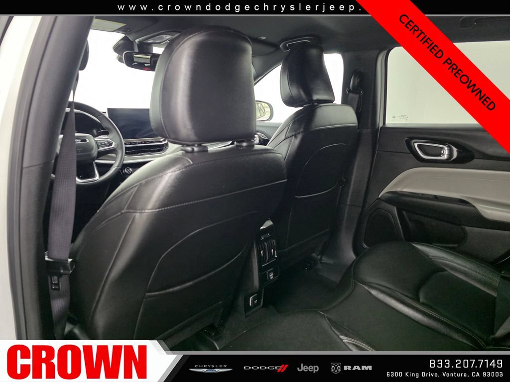 Certified 2025 Jeep Compass Limited AWD/4WD image 17