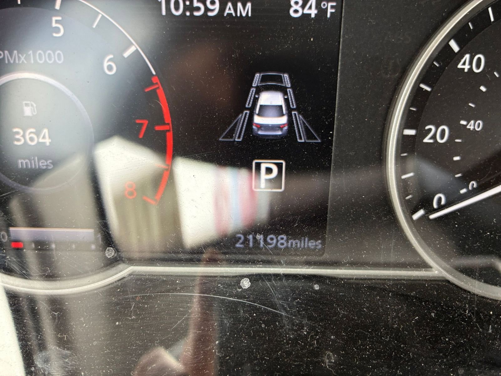 Used 2025 Nissan Versa SV image 33