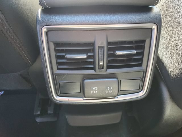 Used 2019 Subaru Forester Limited AWD/4WD image 16