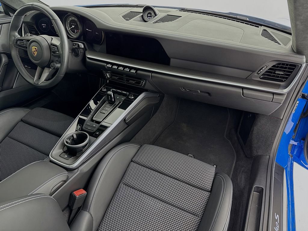 Certified 2022 Porsche 911 Turbo S AWD/4WD image 32