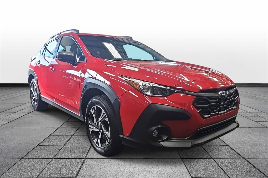 Used 2024 Subaru Crosstrek 2.0i Premium image 3