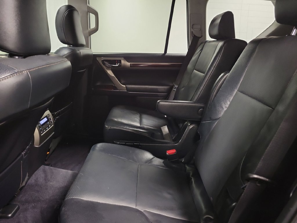 Used 2019 Lexus GX 460 Premium AWD/4WD image 31