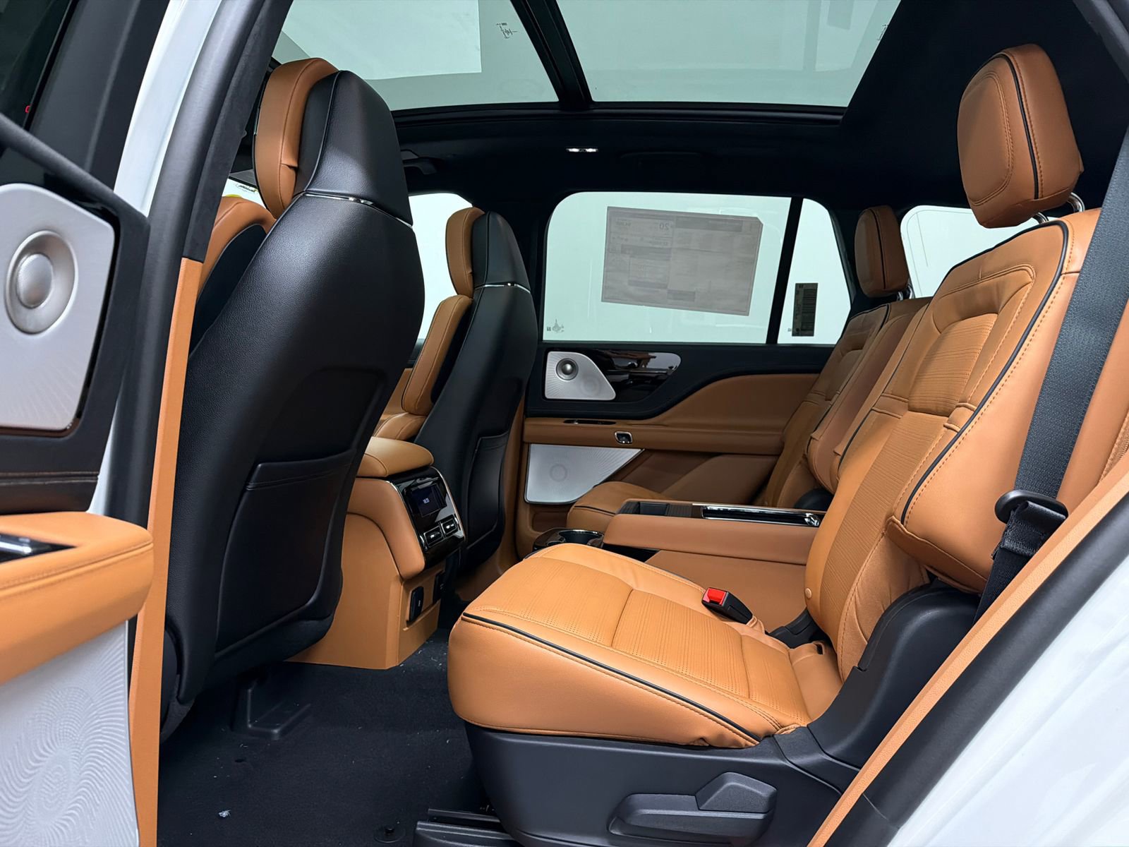 New 2026 Lincoln Aviator Black Label w/ Black Label Special Edition image 21