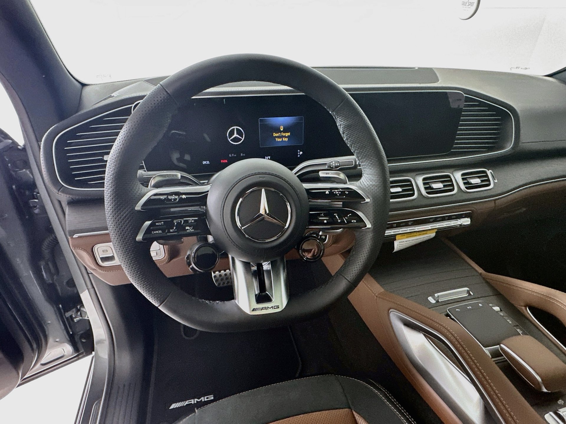 New 2026 Mercedes-Benz GLE 53 AMG 4MATIC Coupe image 12