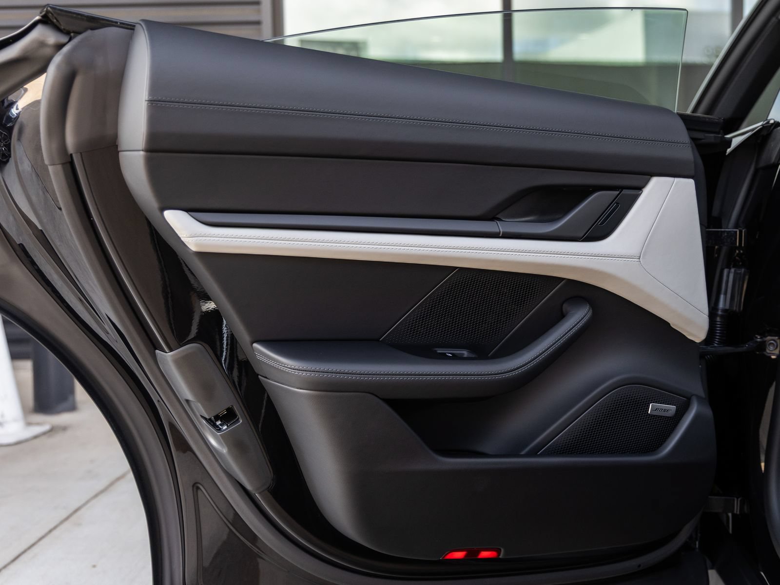 New 2026 Porsche Taycan AWD/4WD image 36