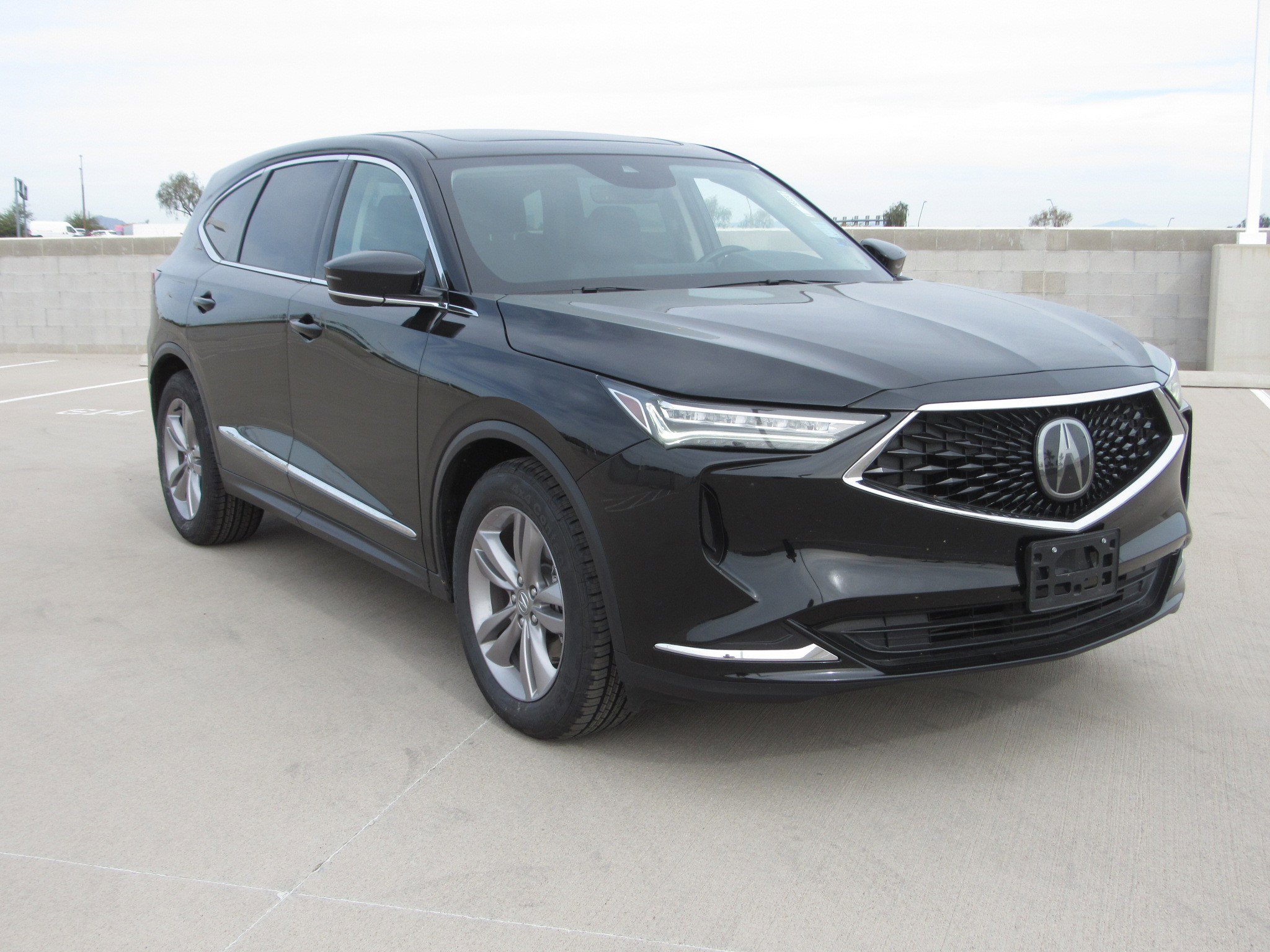 Certified 2023 Acura MDX FWD image 2