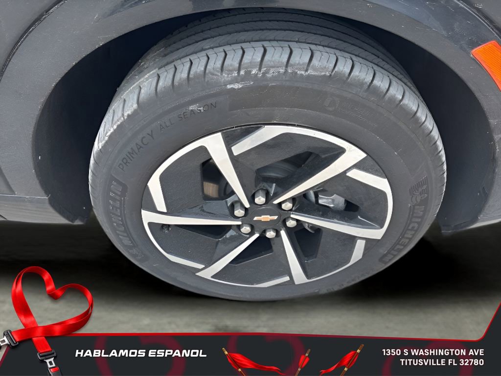 Used 2025 Chevrolet Equinox EV LT image 12