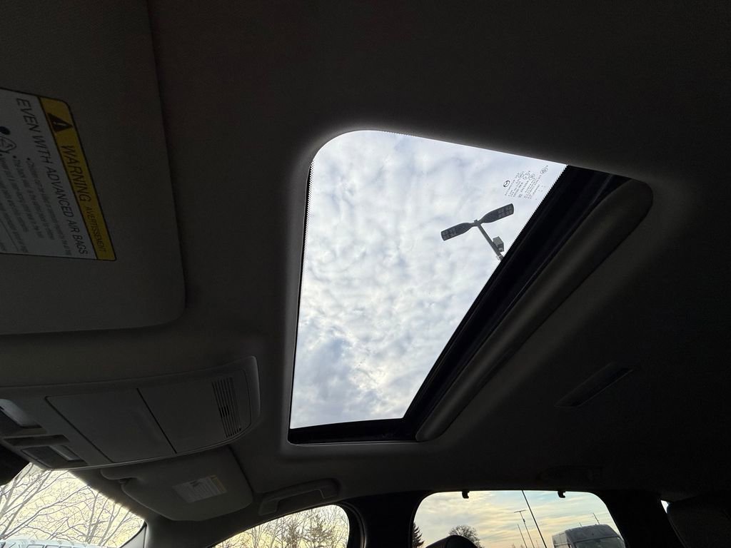 Used 2024 MAZDA CX-90 3.3 Turbo w/ Preferred Plus image 29