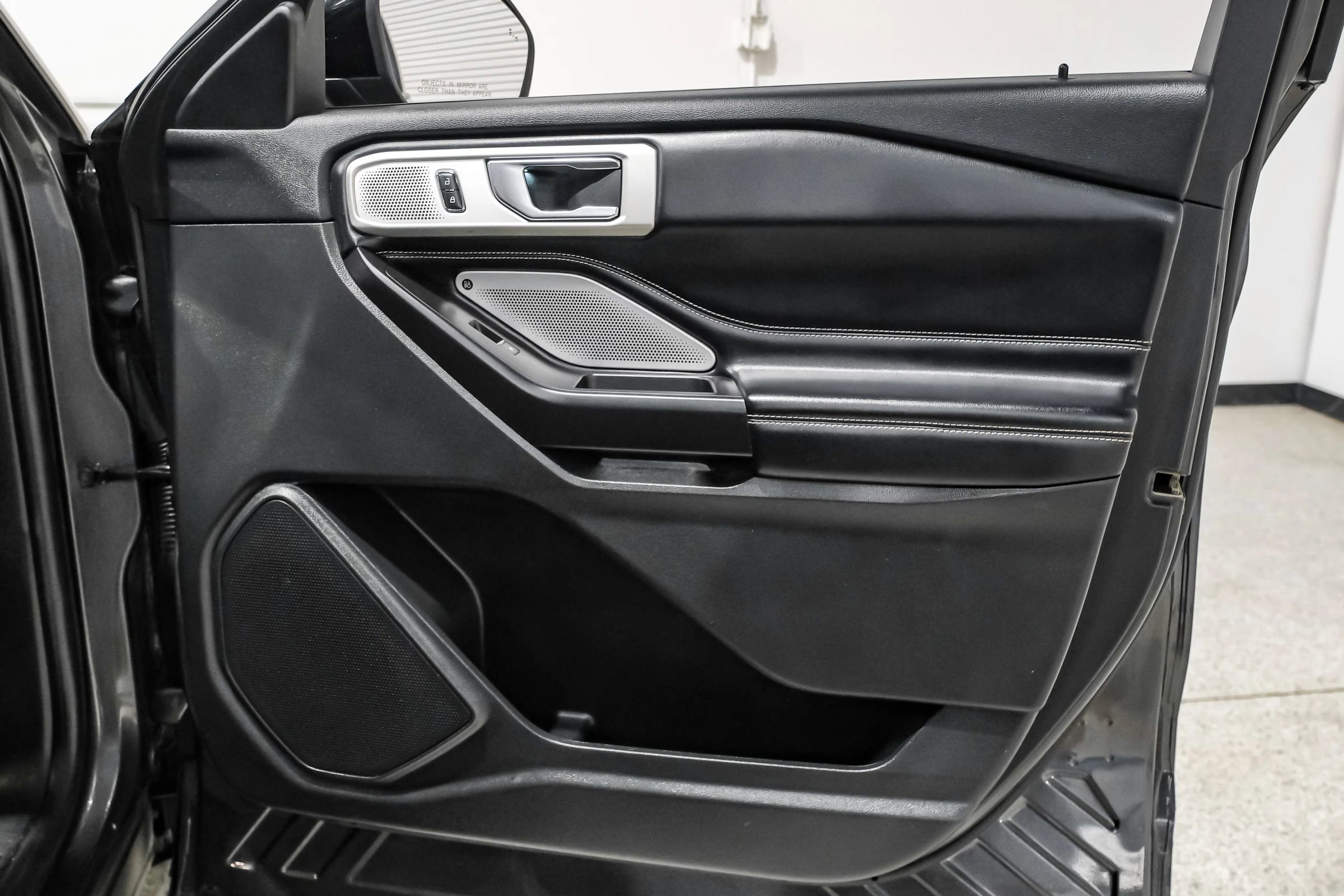 Used 2020 Ford Explorer ST w/ ST Street Pack image 43