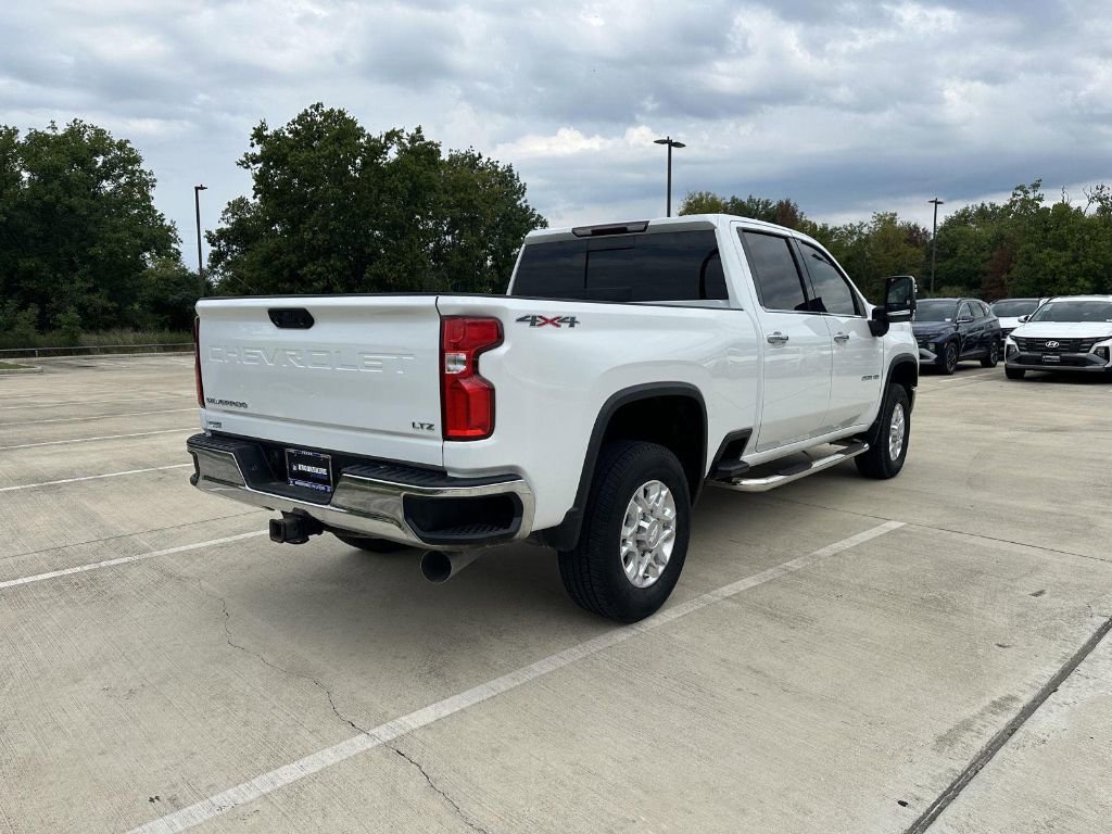 Used 2020 Chevrolet Silverado 2500 LTZ w/ LTZ Convenience Package image 5