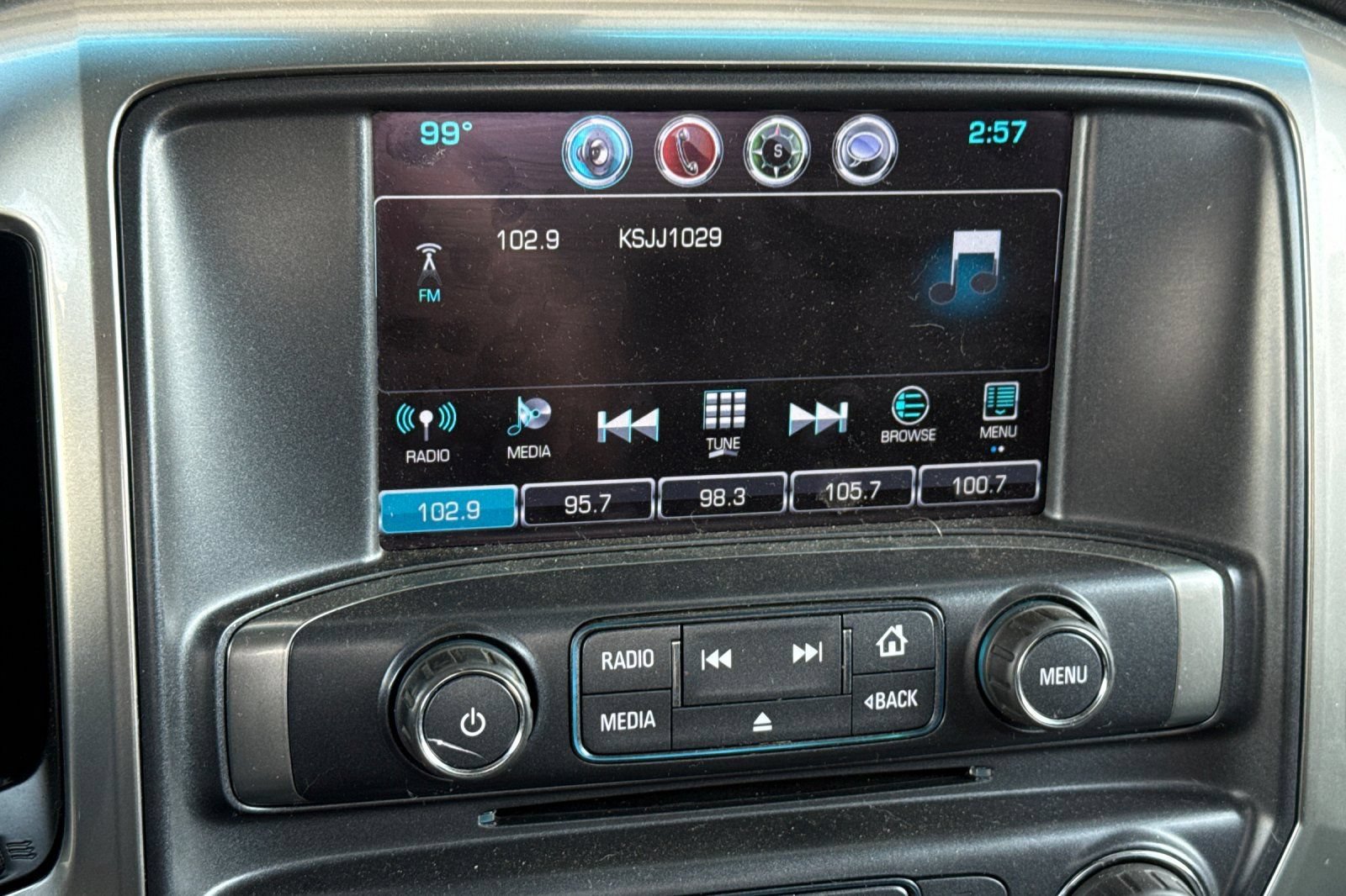 Used 2017 Chevrolet Silverado 3500 LT AWD/4WD image 24