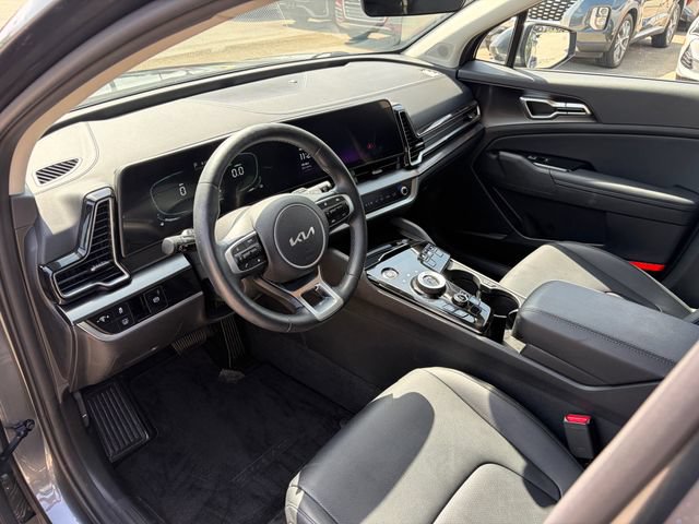 Used 2023 Kia Sportage EX AWD/4WD image 2