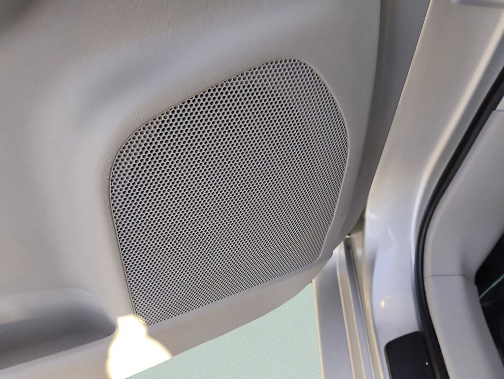 Used 2017 Toyota Prius V Four image 21