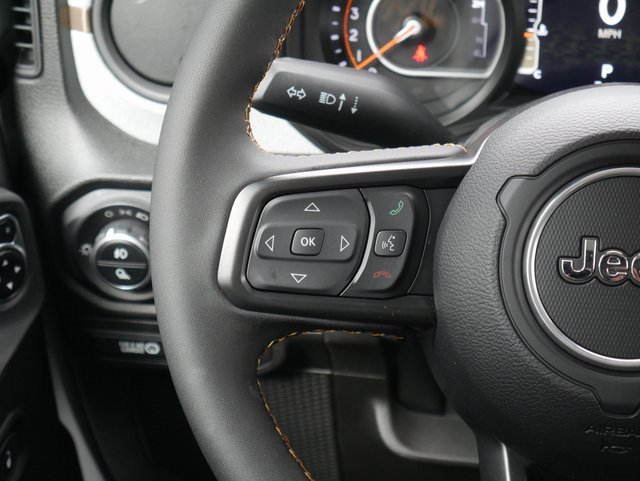 Used 2024 Jeep Gladiator Sport image 19