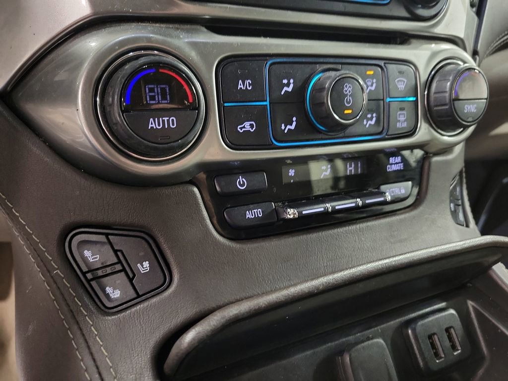 Used 2020 Chevrolet Suburban Premier image 17
