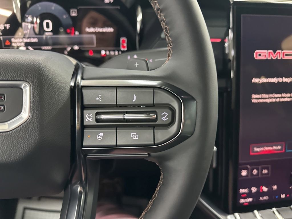 New 2026 GMC Acadia AT4 w/ Luxury Package image 32