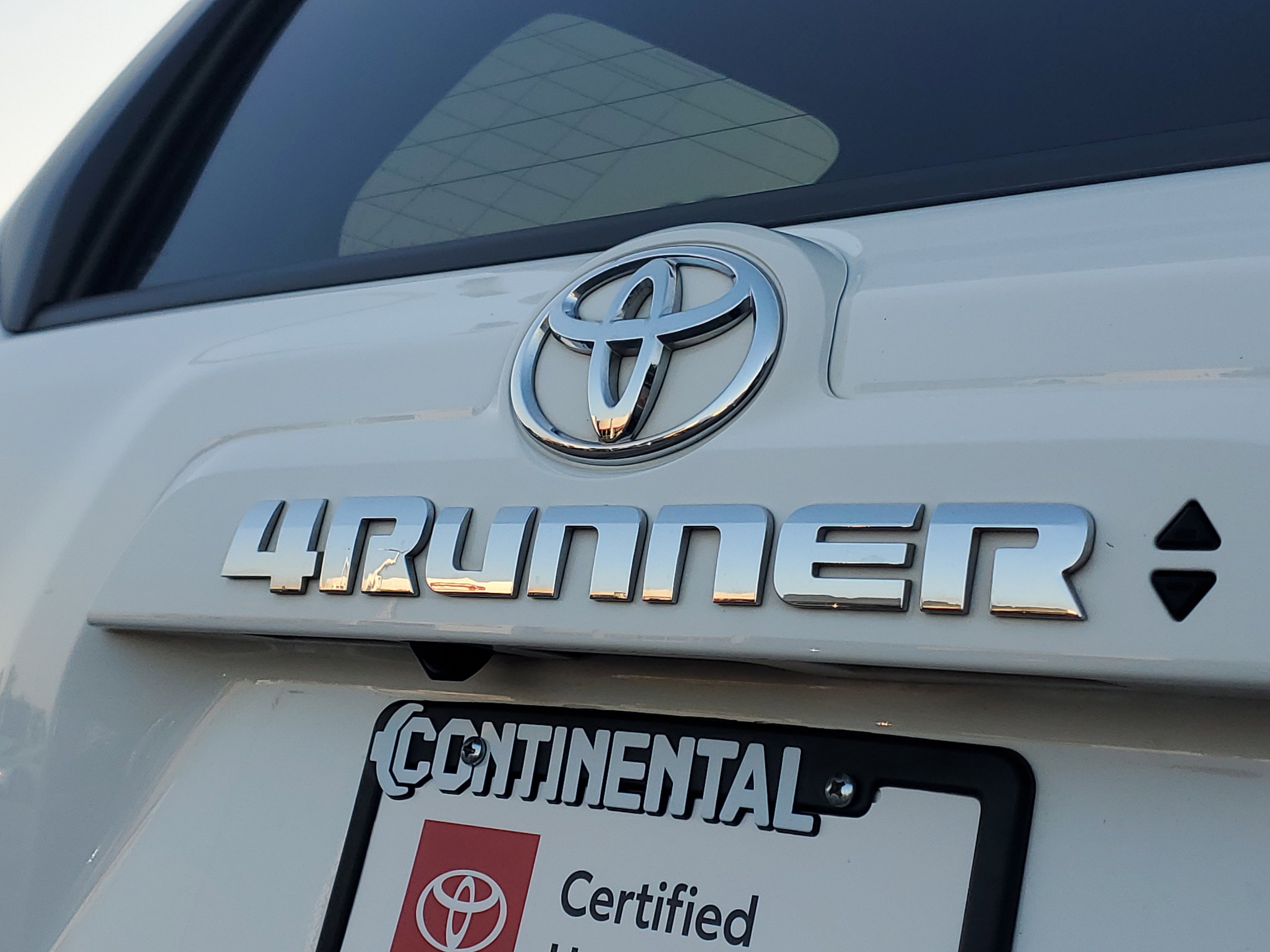 Certified 2024 Toyota 4Runner SR5 Premium image 6