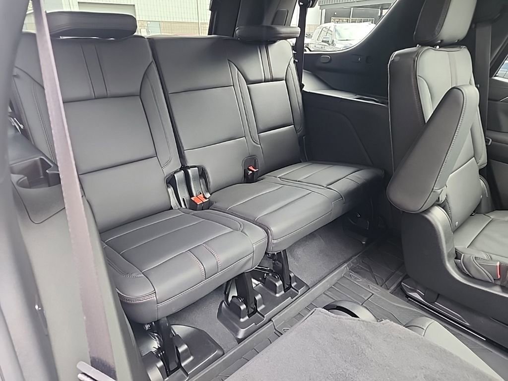 Used 2024 Chevrolet Tahoe RST w/ Sport Performance Package image 37