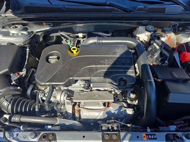 Used 2025 Chevrolet Malibu LT FWD image 22
