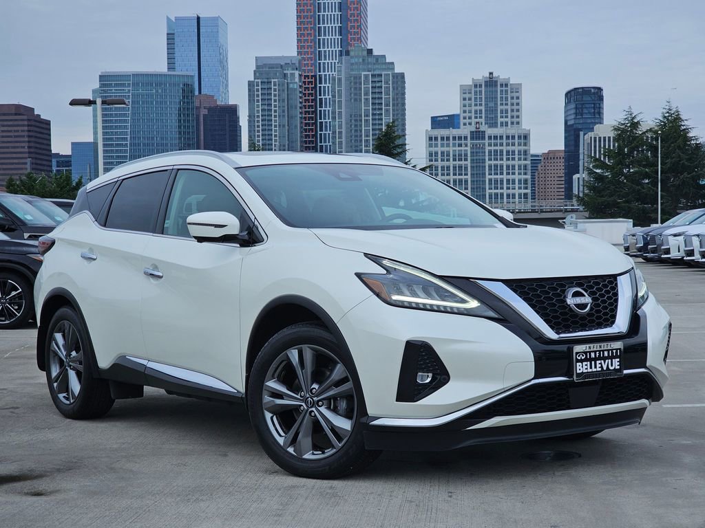 Used 2023 Nissan Murano Platinum w/ Cargo Package image 2