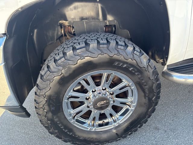 Used 2012 Chevrolet Silverado 2500 LTZ w/ LTZ Plus Package image 40