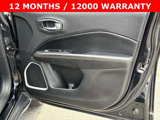 Used 2018 Jeep Compass Limited w/ Navigation Group AWD/4WD image 8