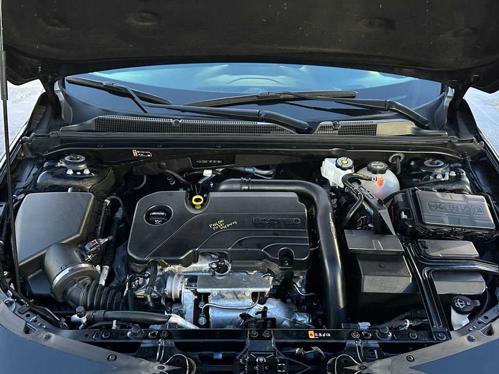 Used 2024 Chevrolet Malibu LT image 24