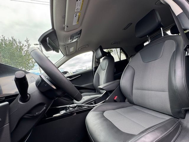 Certified 2024 Kia Niro Wind w/ Wind Preserve Package FWD image 14