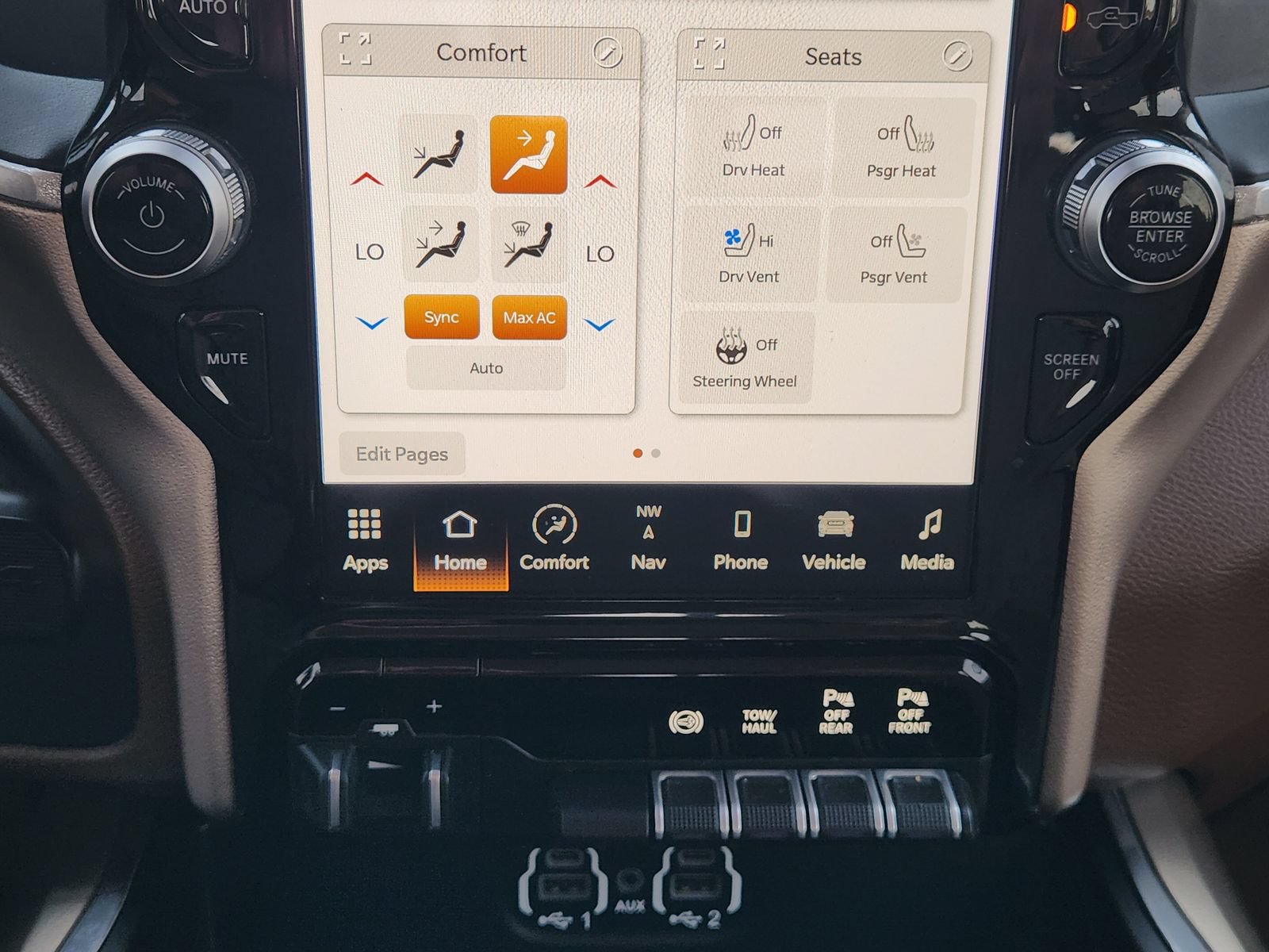 Used 2023 RAM 2500 Laramie AWD/4WD image 19