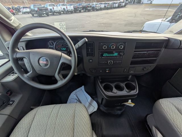New 2024 GMC Savana 3500 w/ Power Convenience Package RWD image 23