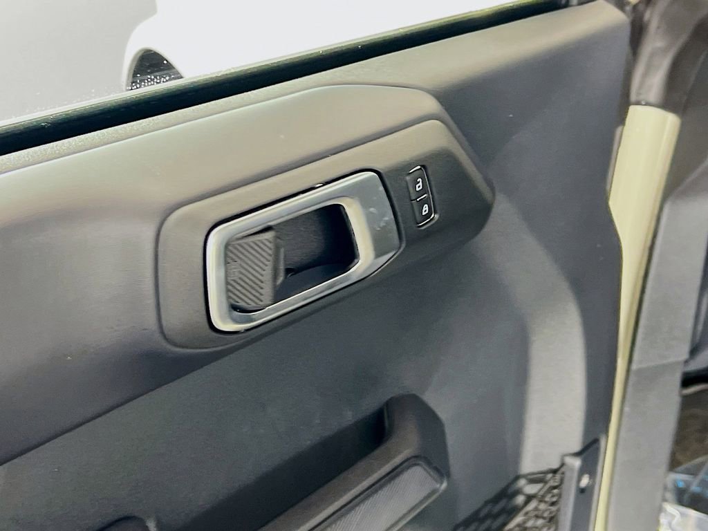 New 2025 Ford Bronco Outer Banks image 12