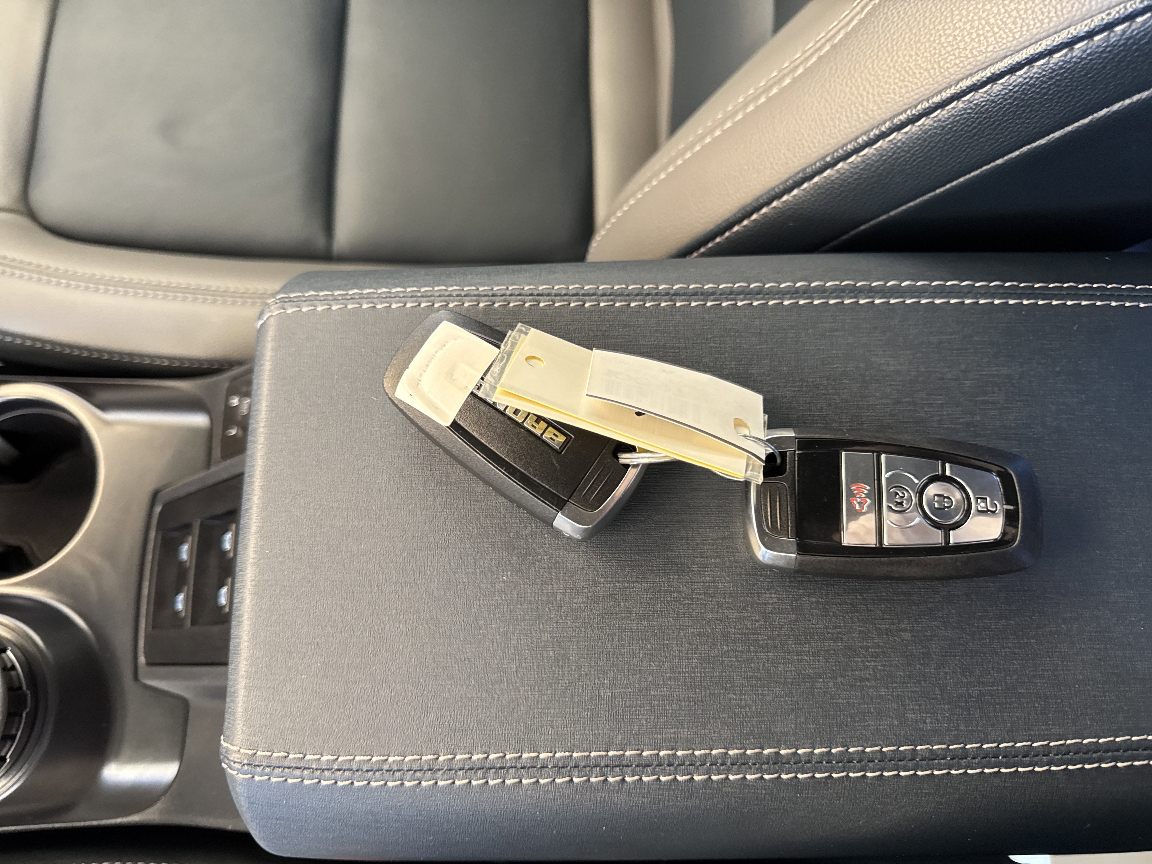 Used 2024 Ford Bronco Outer Banks image 38