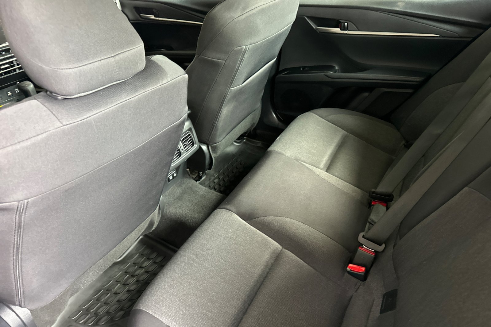 Used 2026 Toyota Camry LE FWD image 13