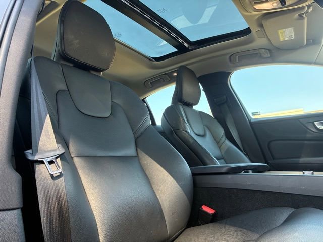 Used 2023 Volvo S60 B5 Plus w/ Climate Package image 34
