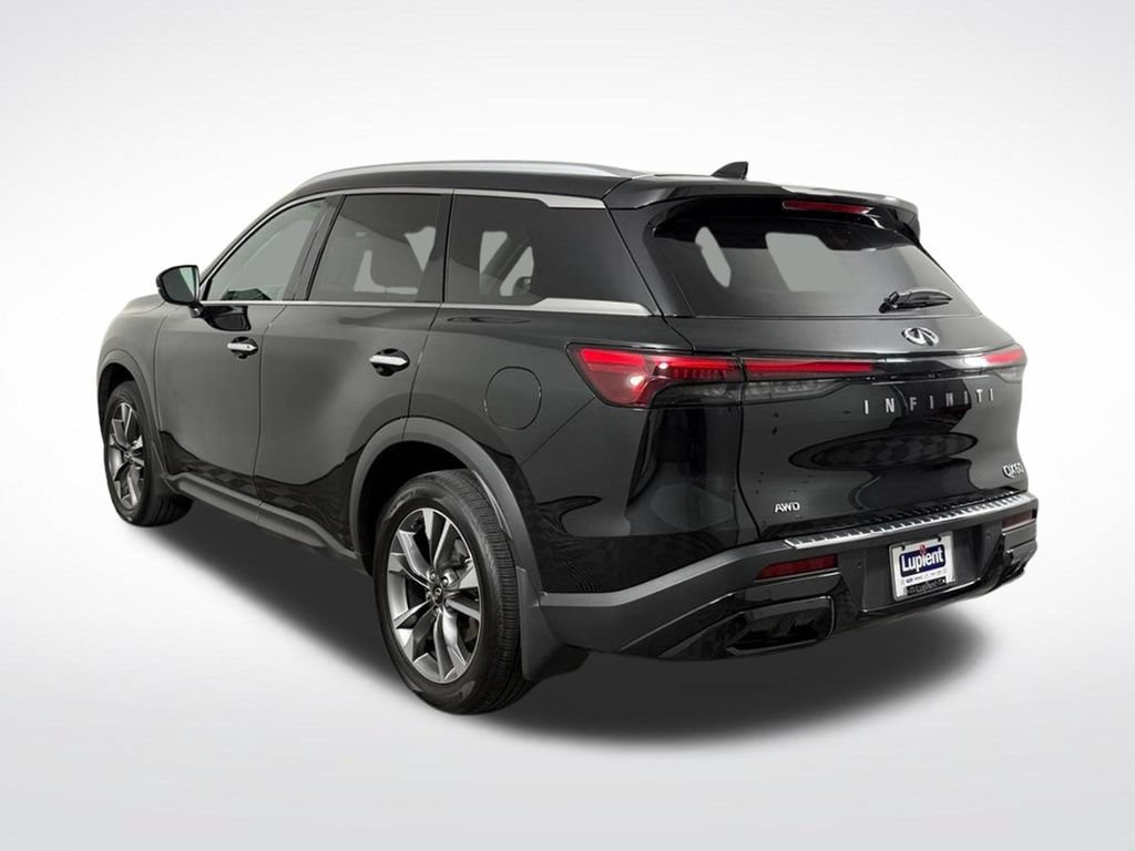 Certified 2023 INFINITI QX60 Luxe w/ Cargo Package AWD/4WD image 11