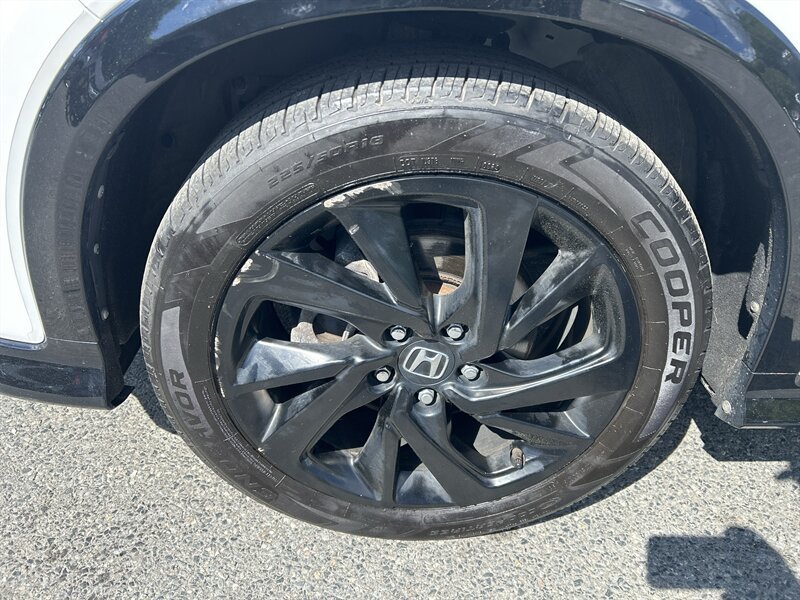 Used 2022 Honda HR-V Sport image 7