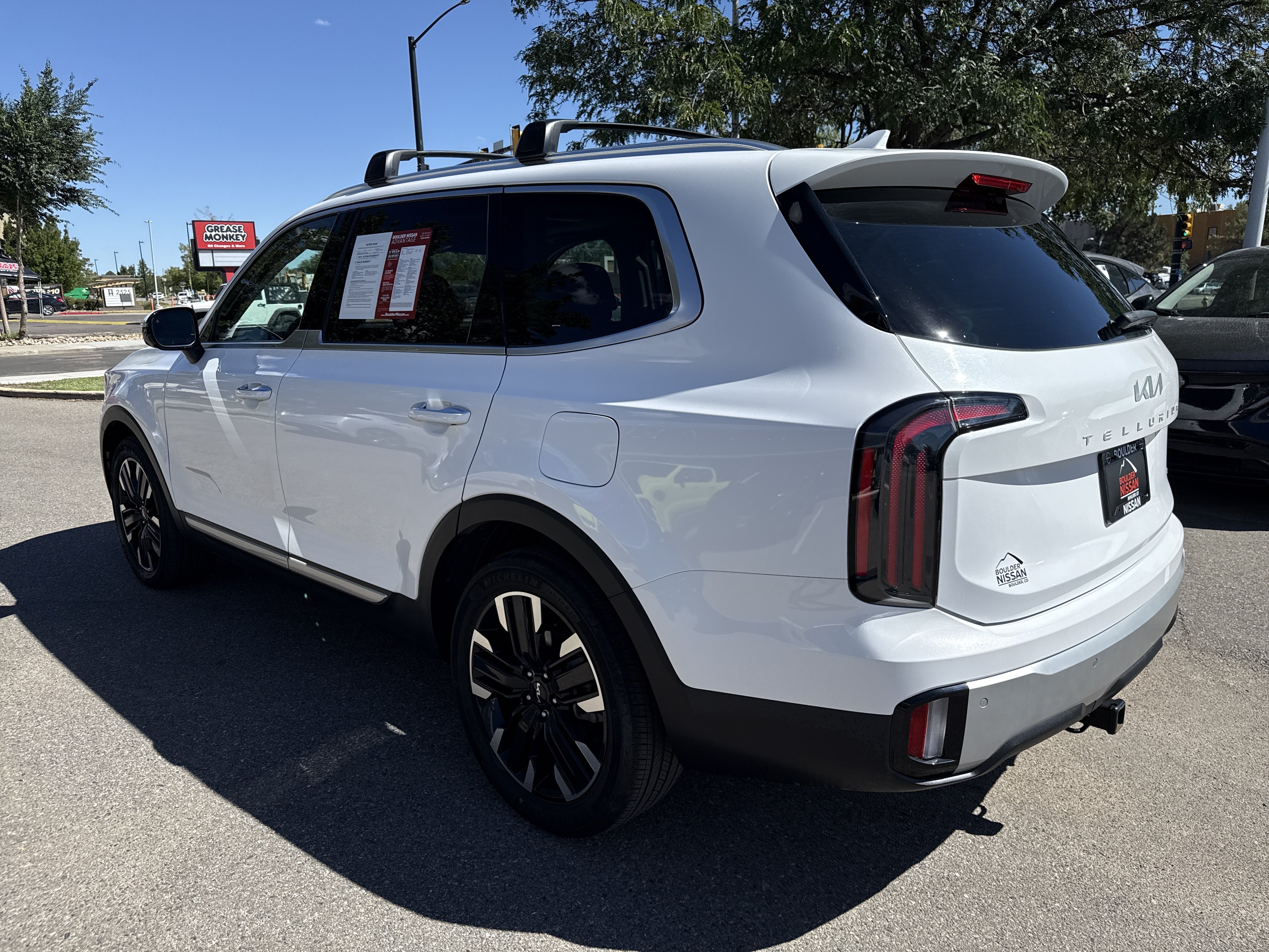 Used 2024 Kia Telluride SX AWD/4WD image 5
