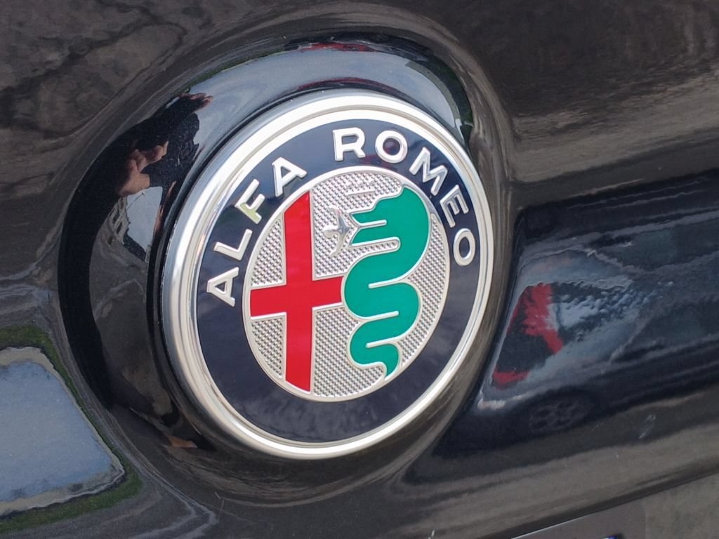 Used 2022 Alfa Romeo Giulia Sprint AWD/4WD image 31