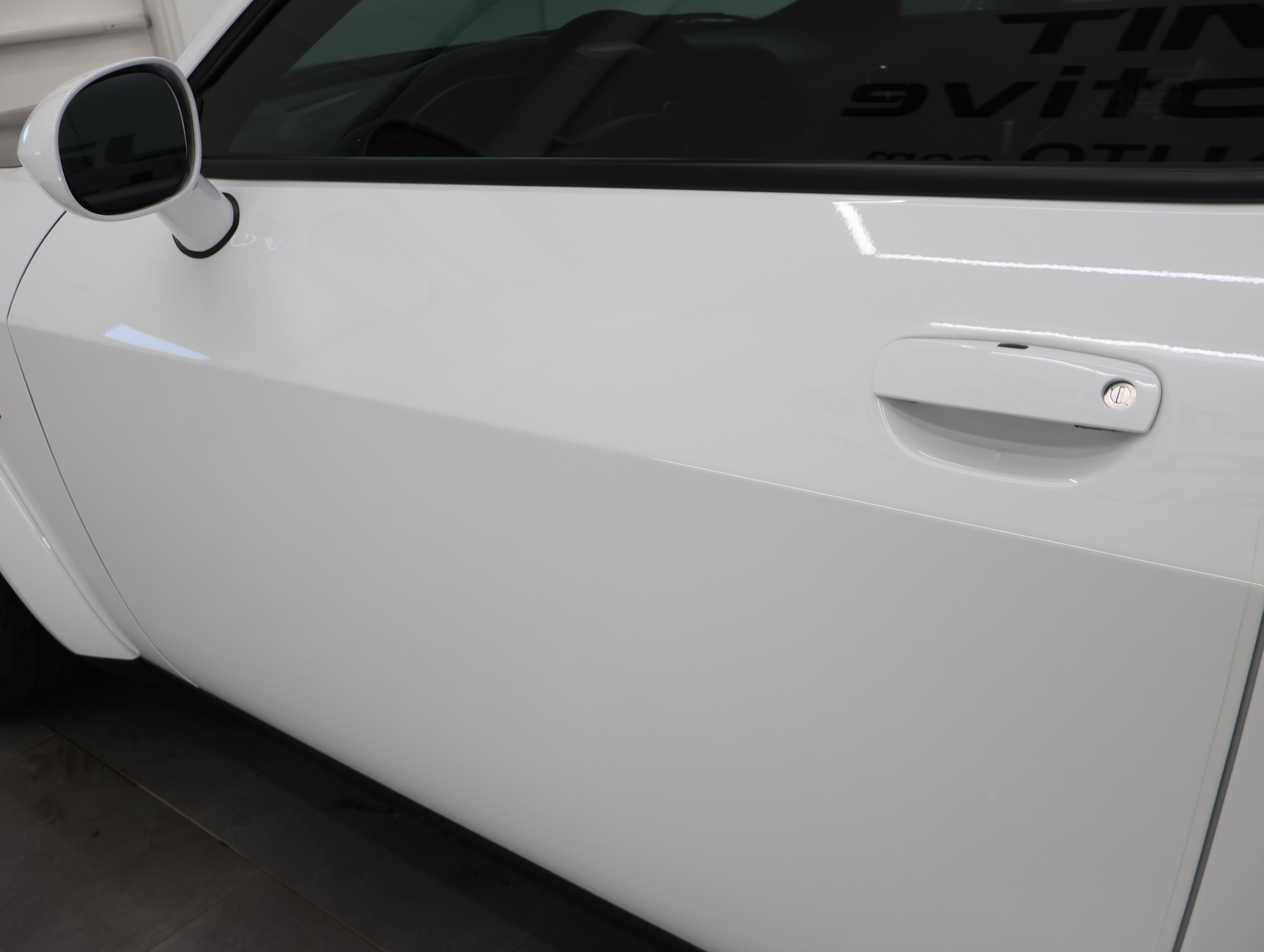 Used 2020 Dodge Challenger SRT Hellcat RWD image 36