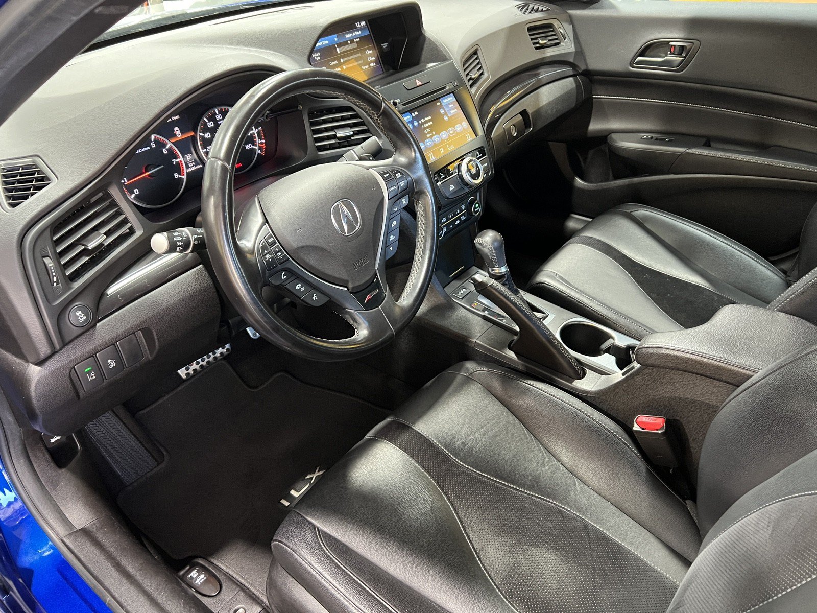 Used 2020 Acura ILX w/ Premium & A-SPEC Package FWD image 14