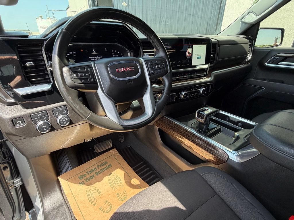 Used 2025 GMC Sierra 1500 Elevation AWD/4WD image 11