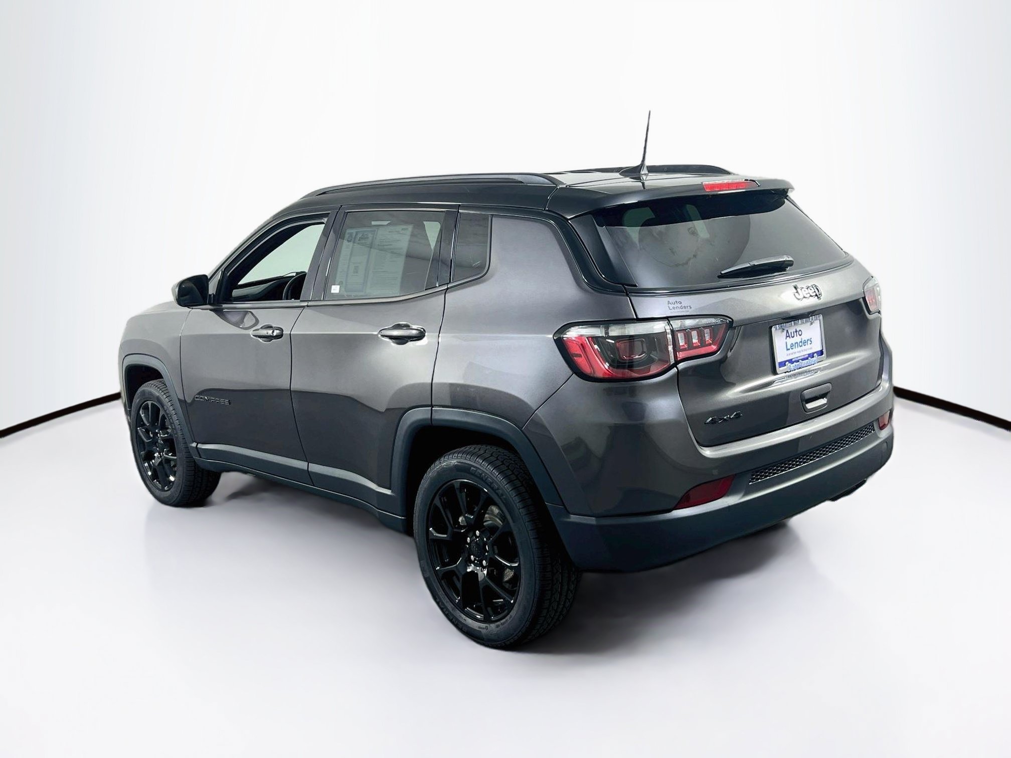 Used 2022 Jeep Compass Latitude w/ Convenience Group AWD/4WD image 7