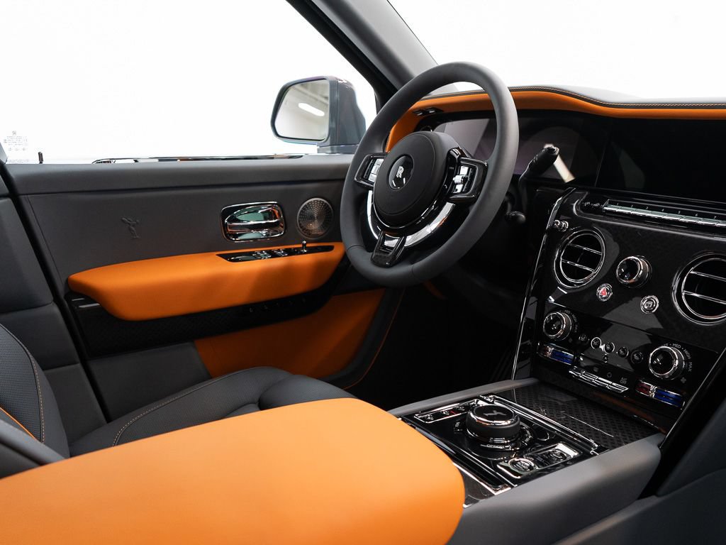 New 2027 Rolls-Royce Cullinan Black Badge AWD/4WD image 40