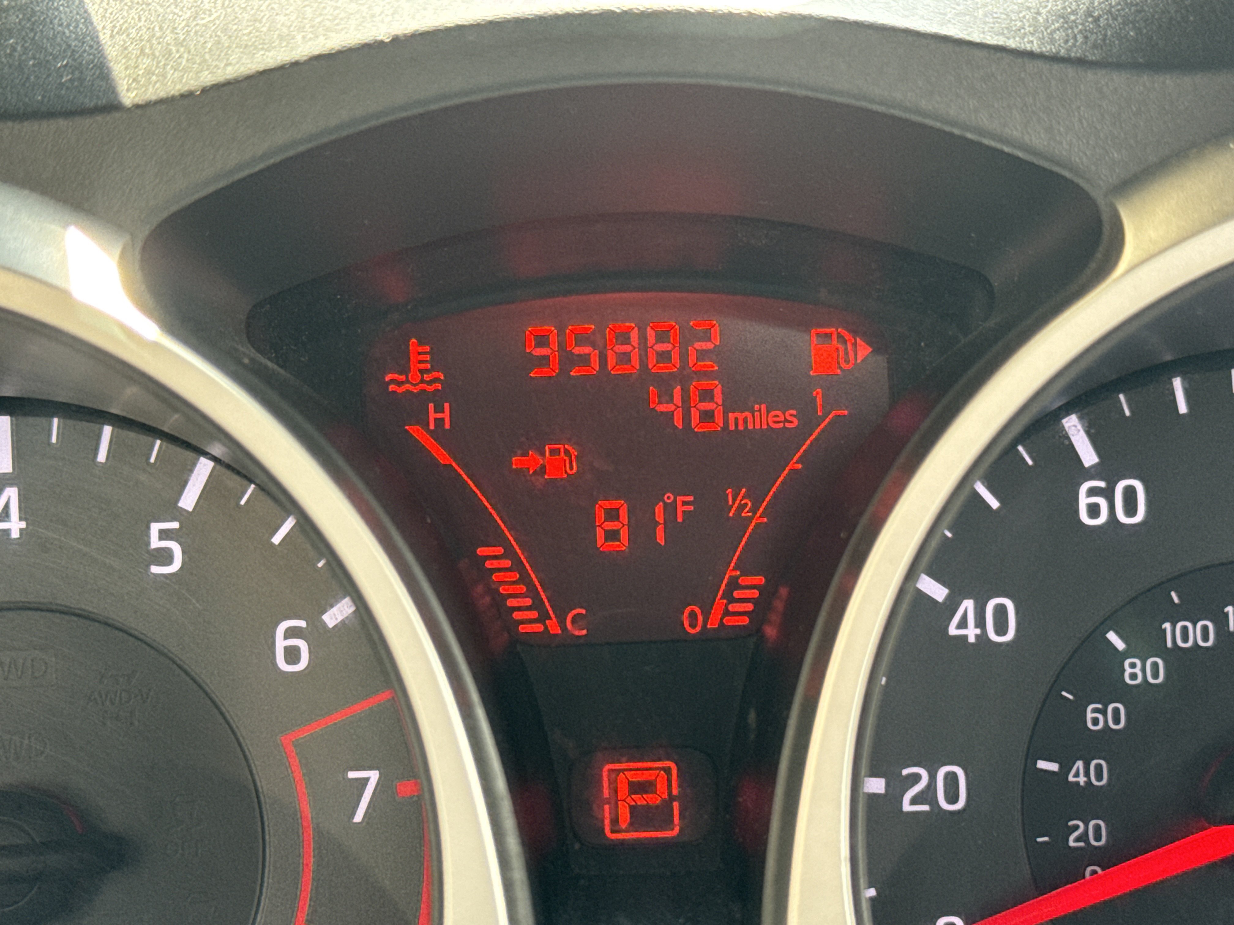 Used 2014 Nissan Juke SL AWD/4WD image 21