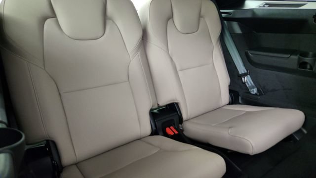 New 2026 Volvo XC90 T8 Plus w/ Protection Package Premier AWD/4WD image 34