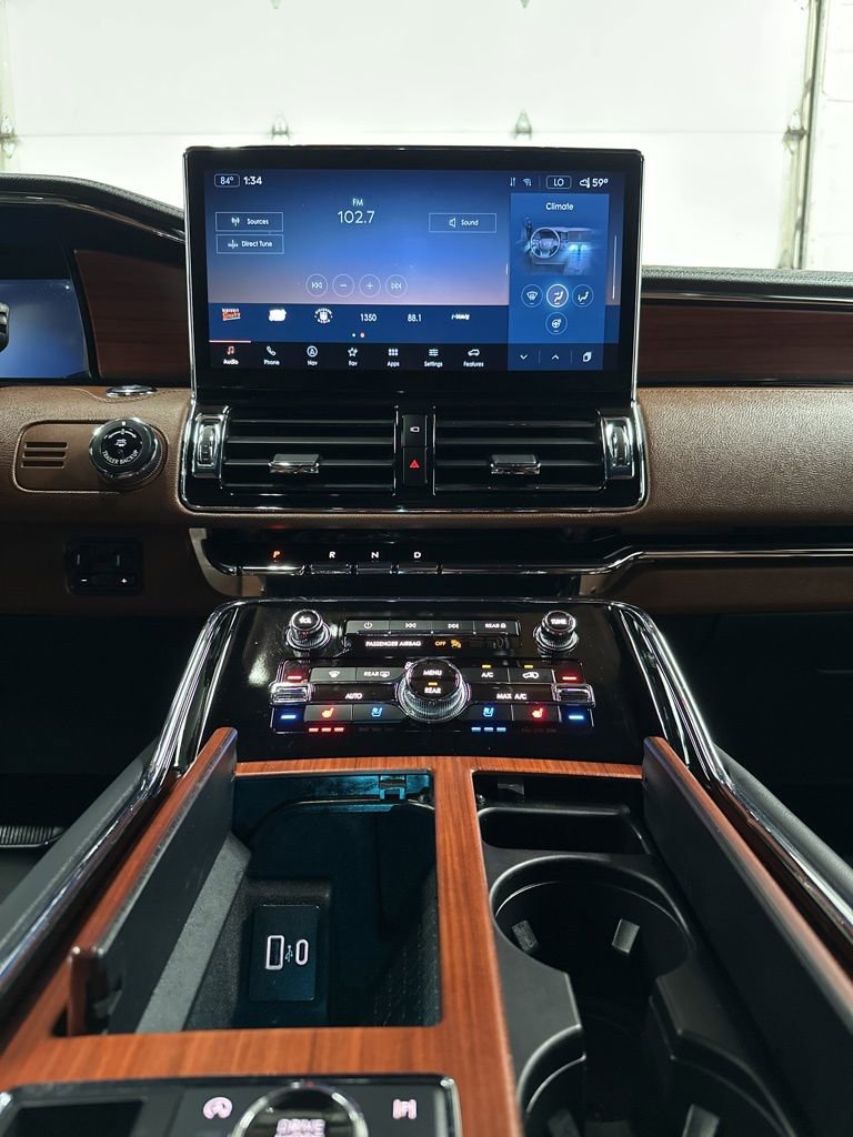 Used 2023 Lincoln Navigator L Reserve image 26