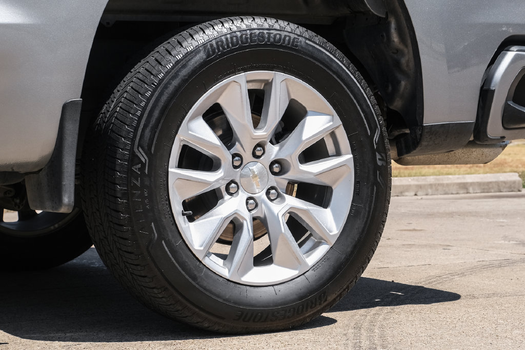 Used 2024 Chevrolet Silverado 1500 Custom RWD image 58
