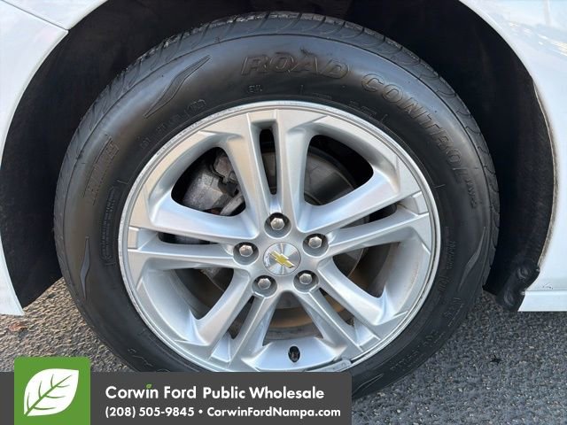 Used 2017 Chevrolet Cruze LT w/ Convenience Package image 9