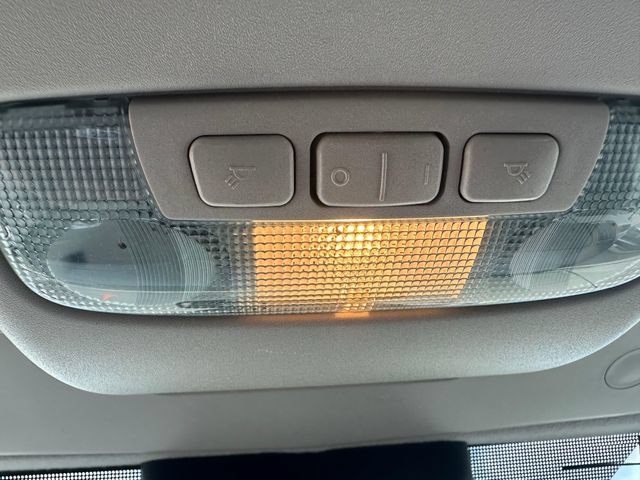 Used 2017 Ford Transit 350 XLT RWD image 19